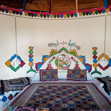 White Land Villagestay Dhordo Экстерьер фото
