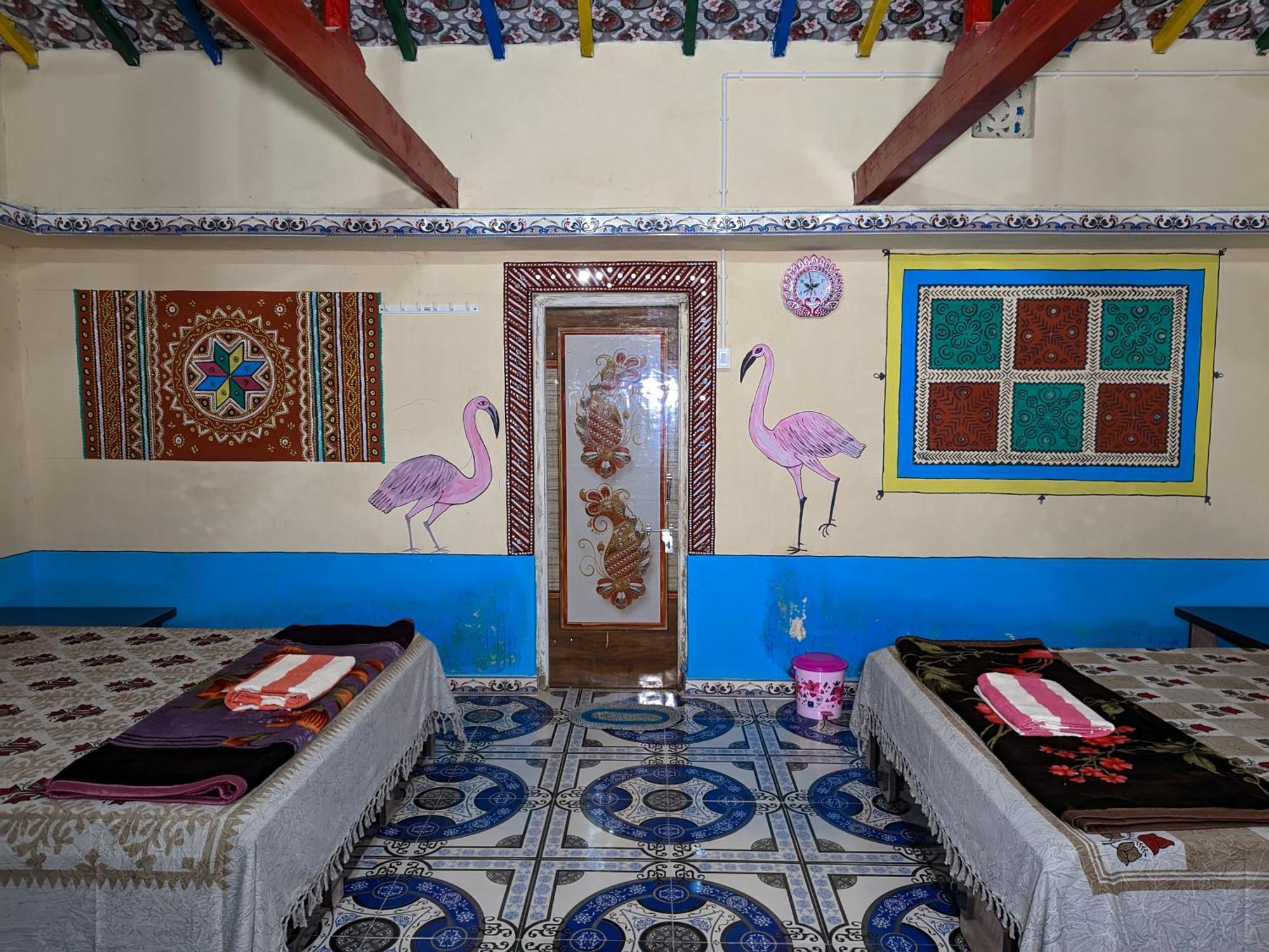 White Land Villagestay Dhordo Экстерьер фото